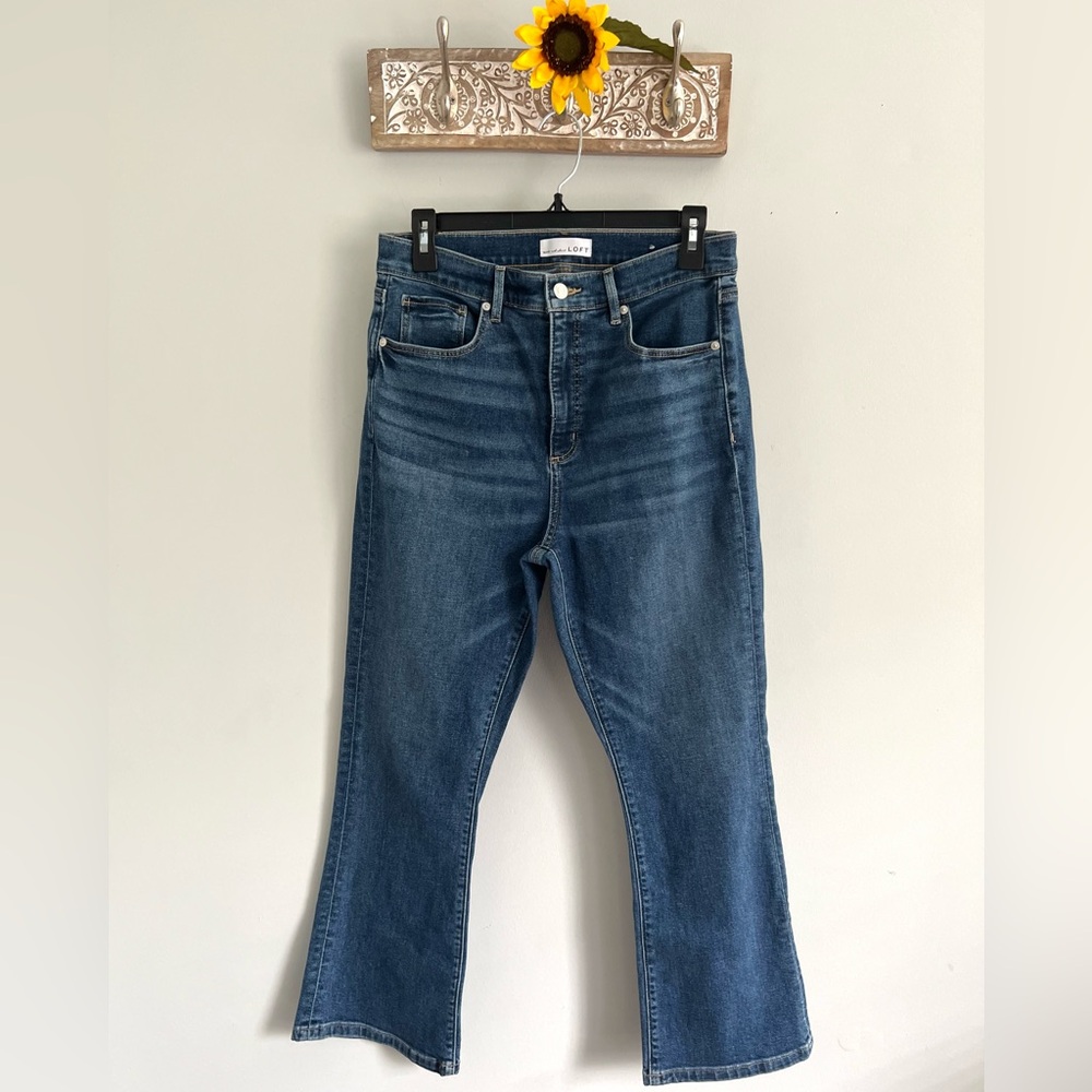 LOFT HIGH RISE KICK CROP JEANS-SIZE 29